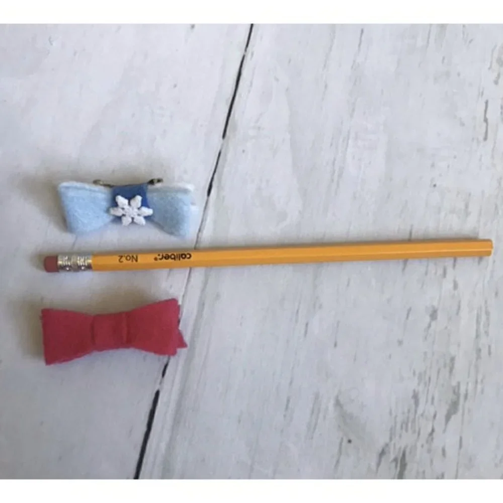 Small Shop Felt Frozen Pink Bow Bundle